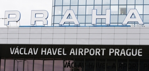 Policisté v pondělí zadrželi na pražském Letišti Václava Havla Gruzínce, na kterého byl vydán mezinárodní zatykač.