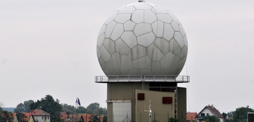 Radar protivzdušné obrany v českých Nepolisech.