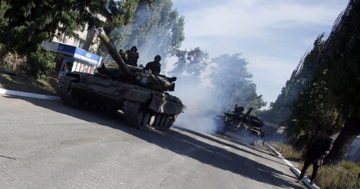 Povstalecké tanky v Luhansku.