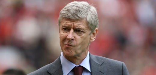 Trenér Arsenalu Arsène Wenger.
