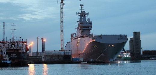 Válečná loď Mistral.