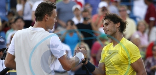 Rafael Nadal s Tomášem Berdychem.