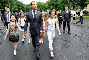 Ruský premiér Medveděv v Cchinvali.