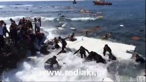 Utečenci u břehů řeckého ostrova Rhodos.
